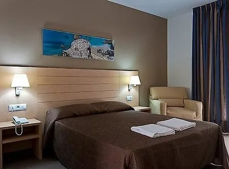 Mena Plaza 3*