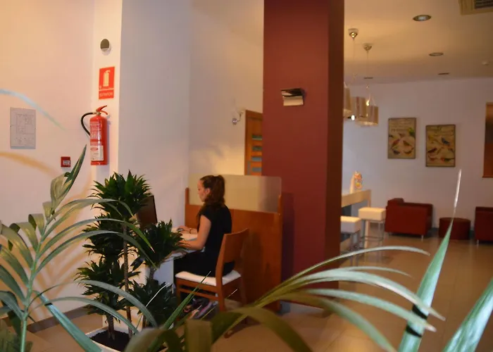 메나 플라자 네르하