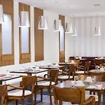 酒店 梅纳广场酒店